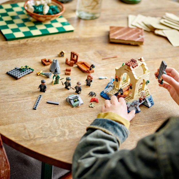 Bild von LEGO® Harry Potter™ - 76426 Bootshaus von Schloss Hogwarts™