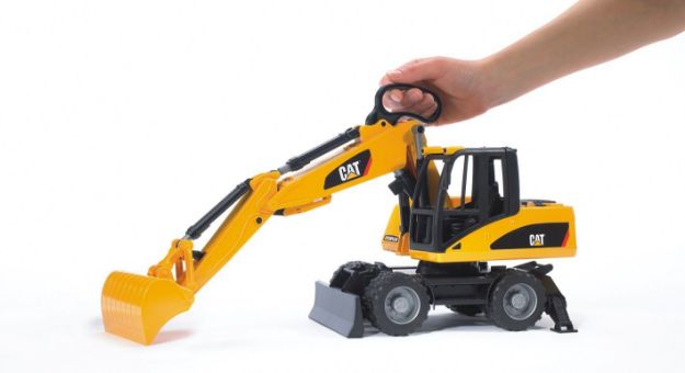 Bild von Bruder 02445 CAT Mobilbagger
