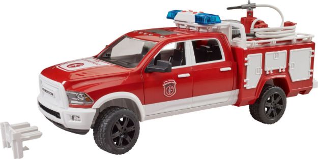 Bild von Bruder 02544 RAM 2500 Feuerwehreinsatzwagen mit Light + Sound Modul