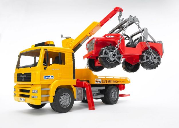 Bild von Bruder 02750 MAN TGA Abschlepp-LKW mit Geländewagen