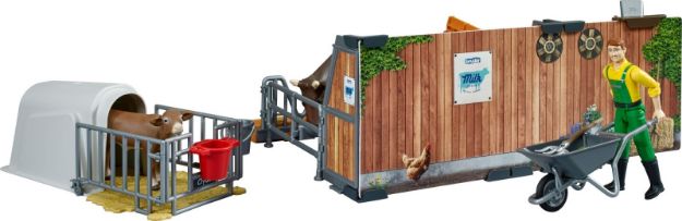 Bild von Bruder 62611 bworld Kuh- und Kälberstall mit Landwirt