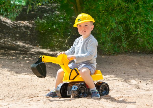 Bild von Sitzbagger Giga Truck schwarz/gelb - 02144