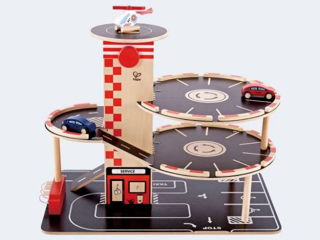 Bild von Hape Parkhaus 4 Ebenen mit Tankstation - E3002