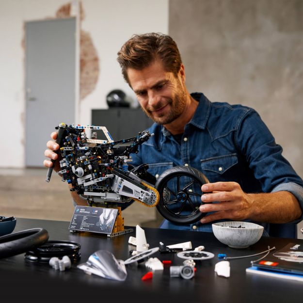 Bild von LEGO® Technic - 42130 BMW M 1000 RR