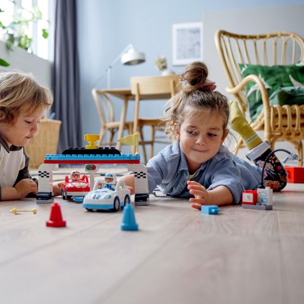 Bild von LEGO® DUPLO® - 10947 Rennwagen