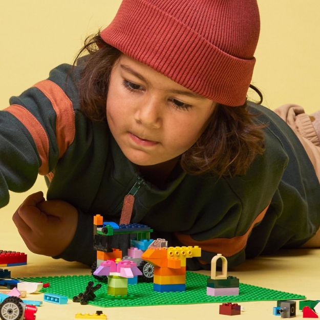 Bild von LEGO® Classic - 11023 Grüne Bauplatte