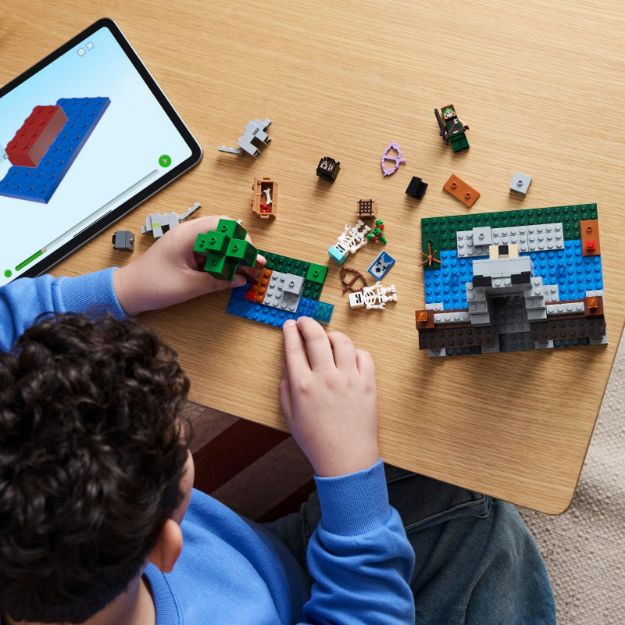 Bild von LEGO® Minecraft™ - 21261 Die Wolfsfestung