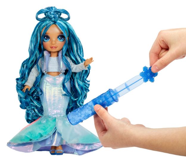 Bild von Rainbow High Winter Wonderland Puppe Skyler (Blue)