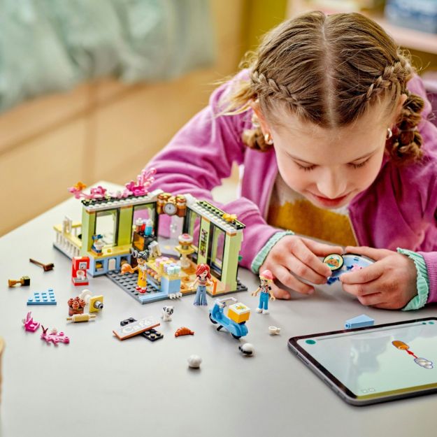 Bild von LEGO® Friends - 42618 Heartlake City Café