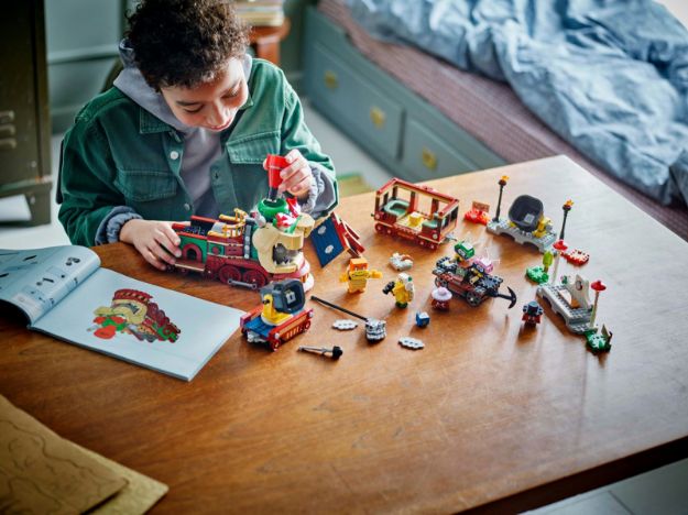 Bild von LEGO® Super Mario - 71437 Der Bowser-Schnellzug