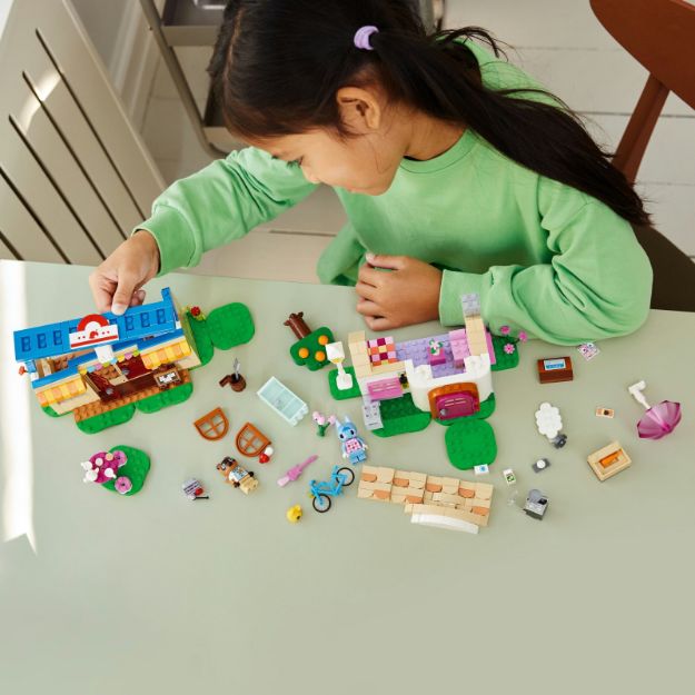 Bild von LEGO® Animal Crossing - 77050 Nooks Laden und Sophies Haus