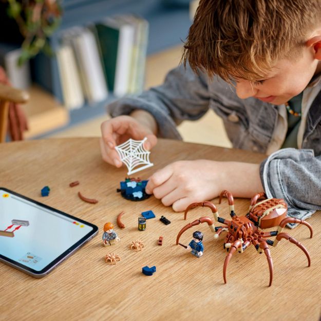 Bild von LEGO® Harry Potter™ - 76434 Aragog im Verbotenen Wald™