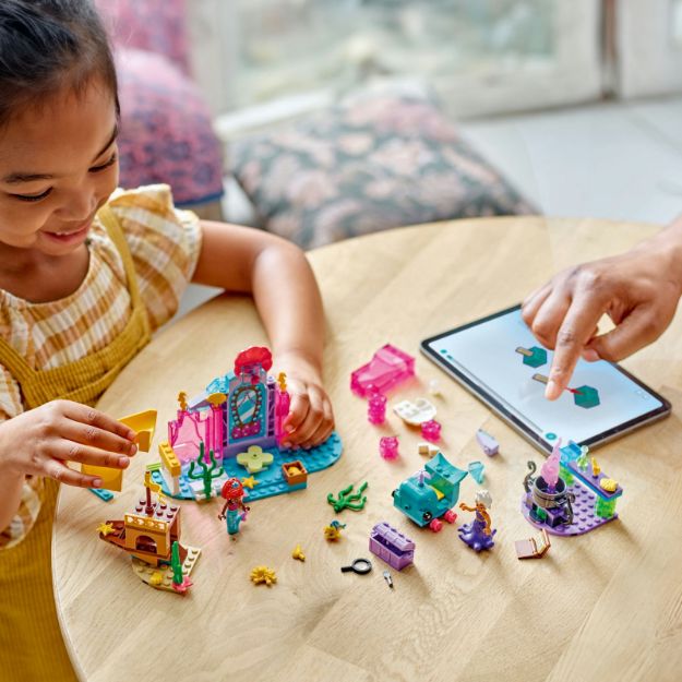 Bild von LEGO® Disney Princess - 43254 Arielles Kristallhöhle