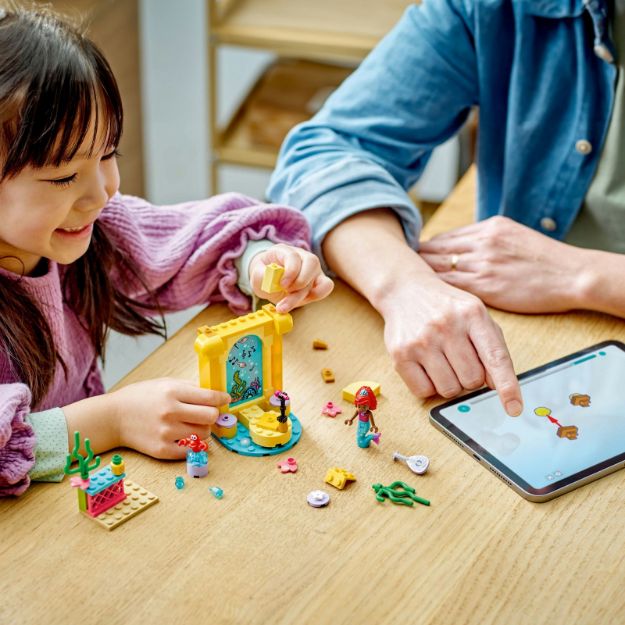 Bild von LEGO® Disney Princess - 43235 Arielles Musikbühne