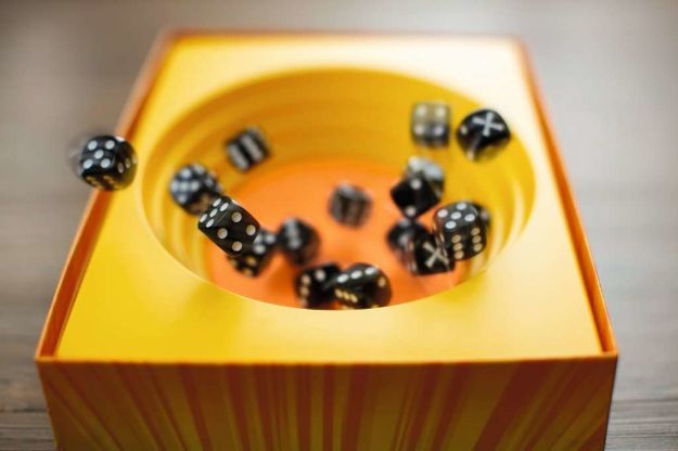 Bild von Ravensburger 26840 STRIKE