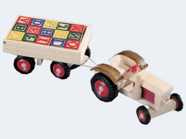 Bild von Traktor+Hänger+15 ABC-Würfel 40cm Holz - 82077