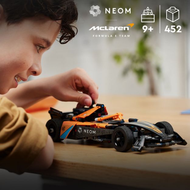 Bild von LEGO® Technic - 42169 NEOM McLaren Formula E Race Car