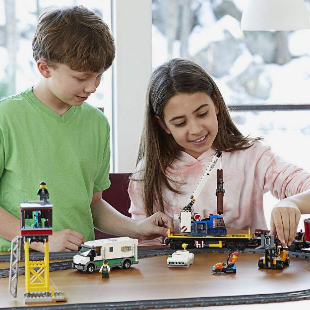 Bild von LEGO® City - 60198 Güterzug