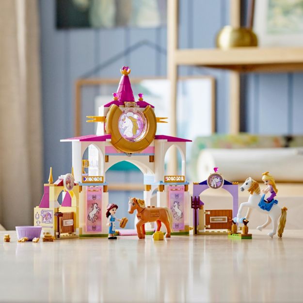 Bild von LEGO® Disney Princess - 43195 Belles und Rapunzels königliche Ställe