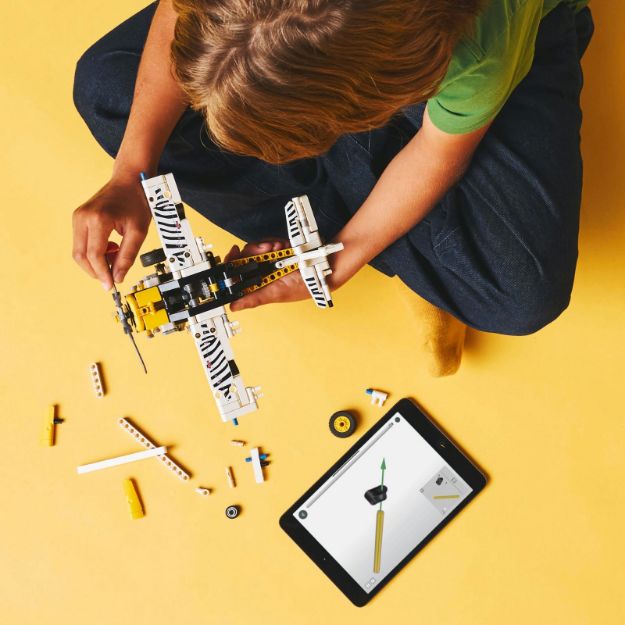 Bild von LEGO® Technic - 42198 Propellerflugzeug