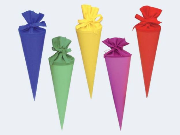 Bild von Schultüte 35cm  Filzverschluss - Ein Stück wird nach dem Zufallsprinzip zugesendet! - 93820