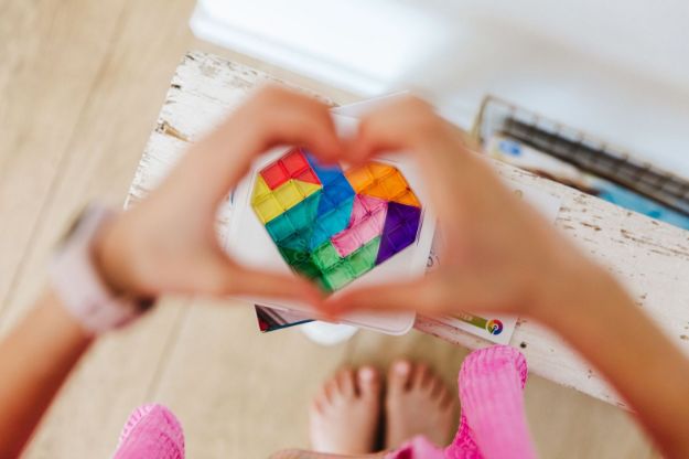 Bild von Smart Games IQ Love 120 Challenges