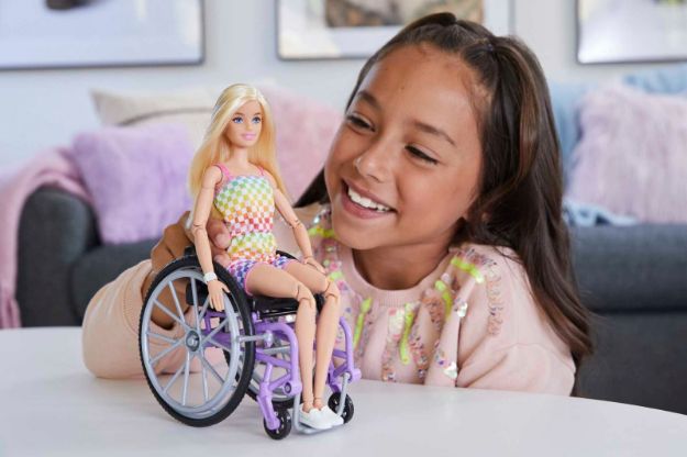 Bild von Mattel HJT13 Barbie Fashionistas + Wheelchair - Checkers