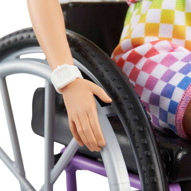 Bild von Mattel HJT13 Barbie Fashionistas + Wheelchair - Checkers