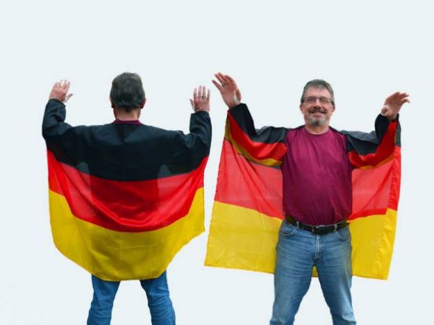 Bild von Deutschland Umhangfahne 90x150cm - 70070