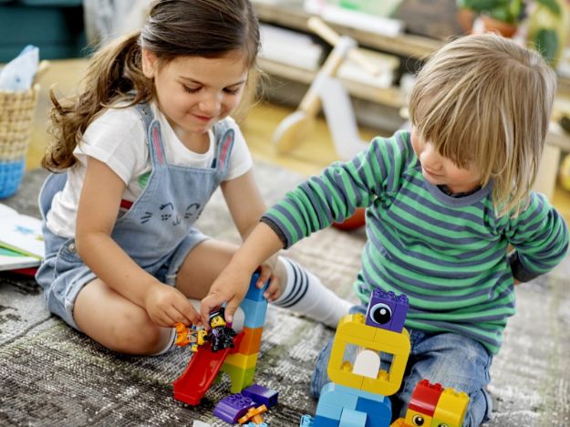 Bild von LEGO® DUPLO® Movie 2 10895 Besucher v. DUPLO® Planeten