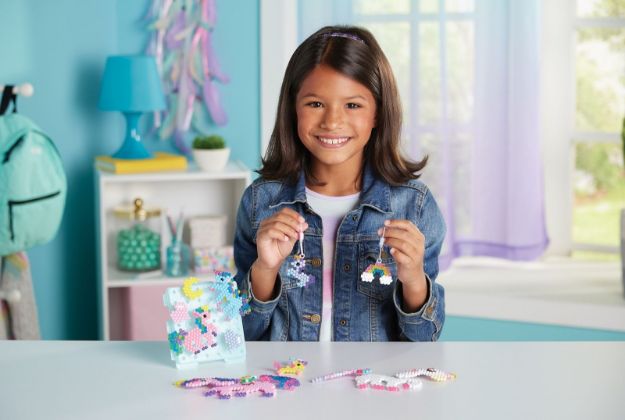 Bild von Aquabeads 31944 Mystisches Einhorn Bastelset