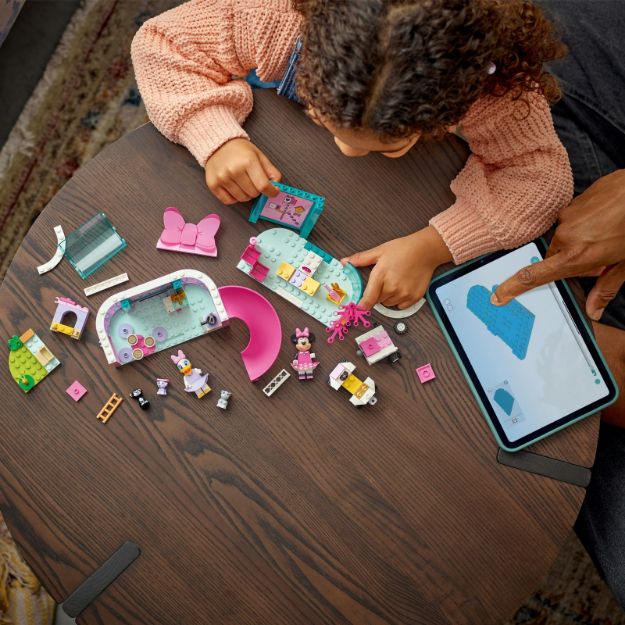 Bild von LEGO® Disney Classic - 43274 Minnies Tierhotel