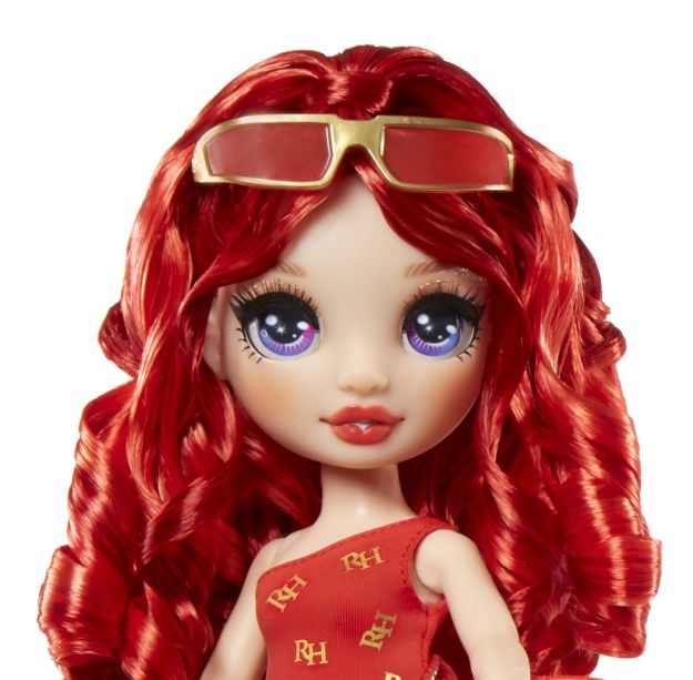 Bild von Rainbow High Swin Style Fashion Doll Ruby (Red)