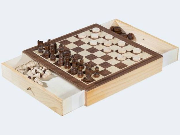 Bild von FUN Schach- Damespiel Holz 30x30cm Königshöhe 6,5c - 600-01014