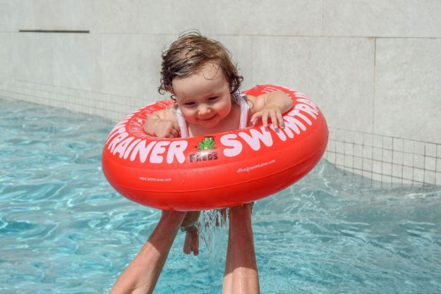 Bild von Swim Trainer Classic, ab 3 Monate, 6-18 kg, # ca. 42 cm, rot - 10110