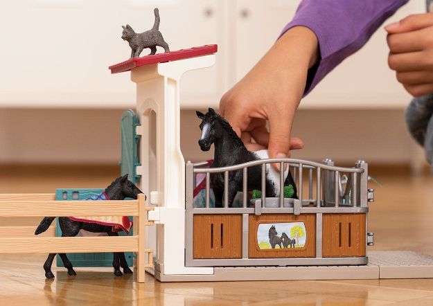 Bild von schleich® Horse Club 42611 Pferdebox mit Stute und Fohlen - 40