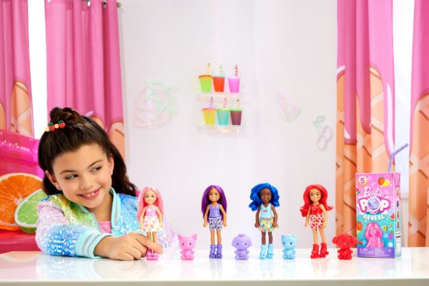Bild von Barbie Pop! Reveal Chelsea Fruit Series sortiert