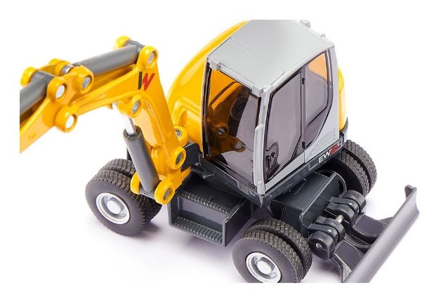 Bild von SIKU 3560 Wacker Neuson EW65 Mobilbagger