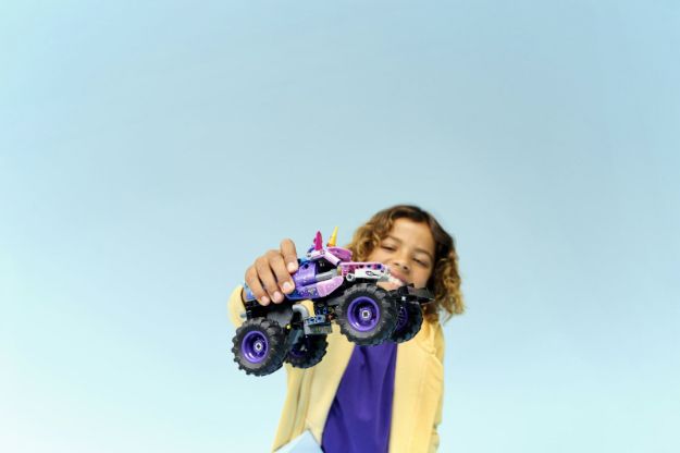Bild von LEGO® Technic - 42220 Monster Jam™ Sparkle Smash™ mit Rückziehmotor