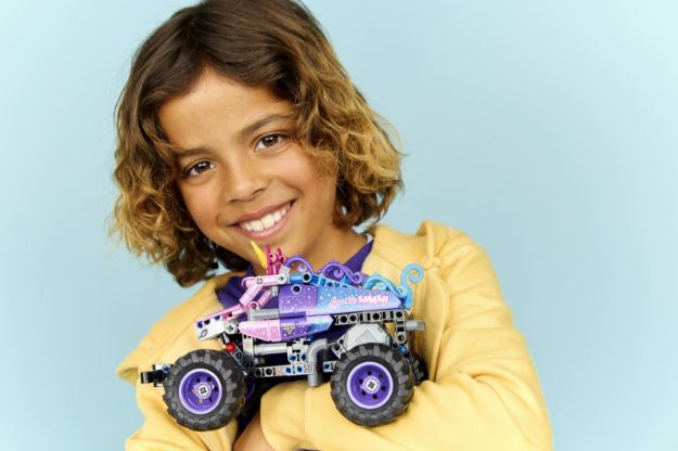 Bild von LEGO® Technic - 42220 Monster Jam™ Sparkle Smash™ mit Rückziehmotor