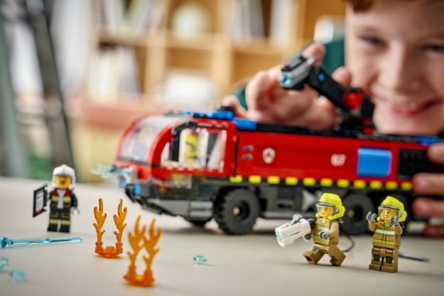 Bild von LEGO® City Feuerwehr - 60499 Flughafenlöschfahrzeug