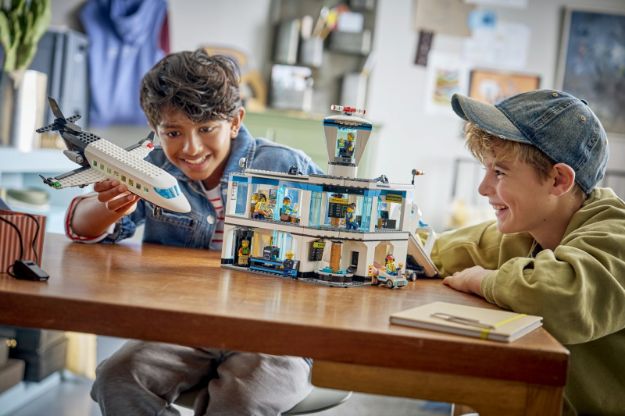 Bild von LEGO® City - 60502 Flughafen mit Flugzeug