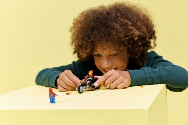 Bild von LEGO® Marvel Super Heroes™ - 76335 Spider-Man vs. Ghost Rider auf seinem Motorrad