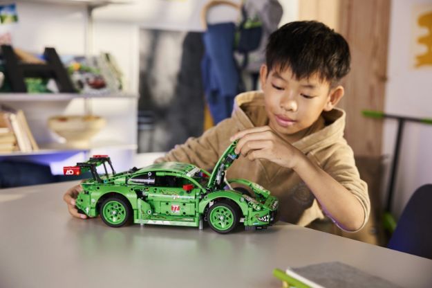 Bild von LEGO® Technic - 42224 Porsche 911 GT3 R REXY AO Racing Rennwagen