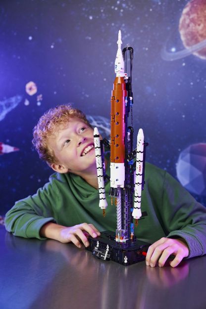Bild von LEGO® Technic - 42221 NASA Artemis SLS-Schwerlastrakete