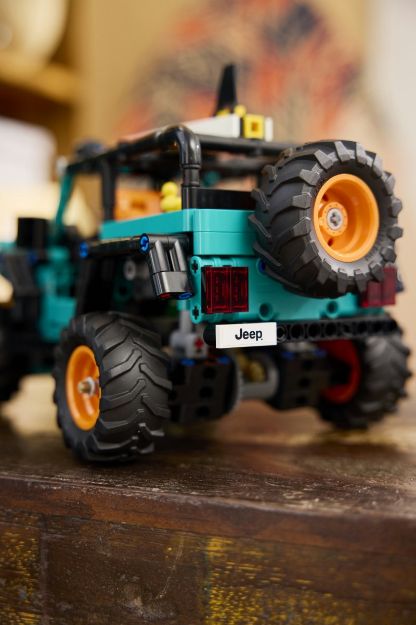 Bild von LEGO® Technic - 42227 Jeep® Wrangler Rubicon Geländewagen